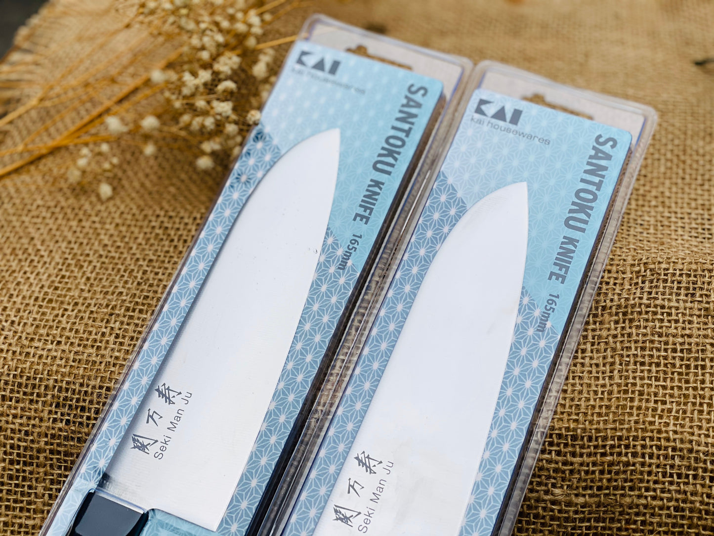 Dao bếp lưỡi nhọn 18 cm Hai - Nhật Bản - ltx