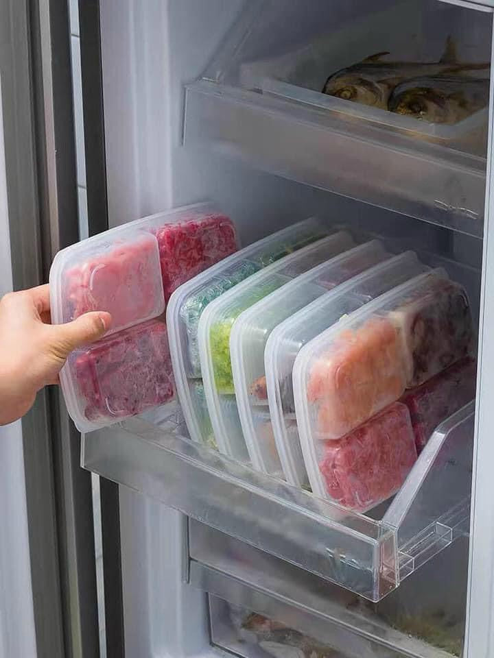 Hộp nhựa đựng thực phẩm chia ngăn Nhật Bản