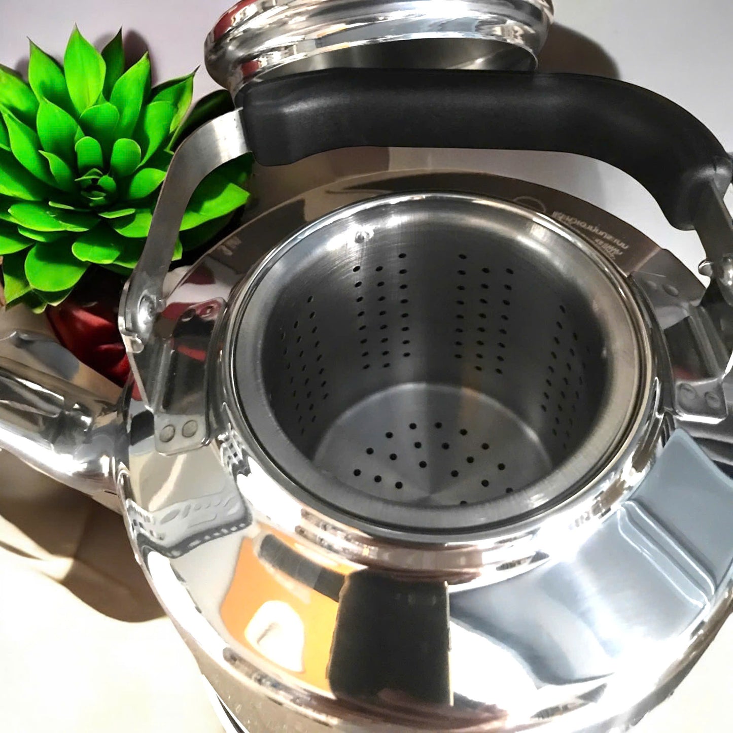 Ấm đun nước mini Zebra Thái Lan - CHỈ DÙNG TRÊN BẾP GAS